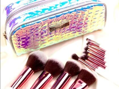 BH Cosmetics 11-Piece Makeup Brush Set with Holographic Pouch